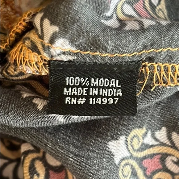 Tolani Embrordered Collar and Sleeves Floral Patchwork Blouse, XS - Picture 6 of 10